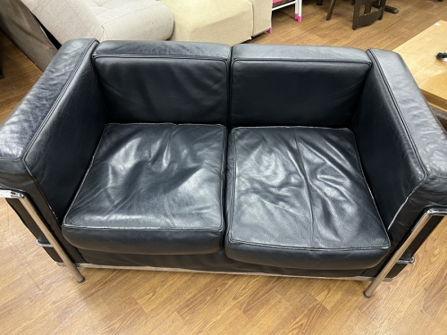 家具のソファ