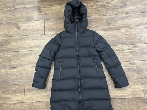 レディースファッションのダウンコート