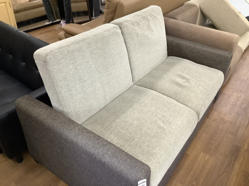 家具のソファ