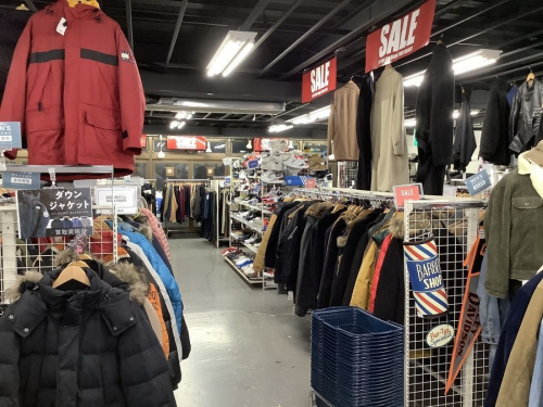 PUMAの冬物最大半額