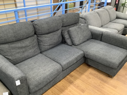 家具の3人掛けソファー