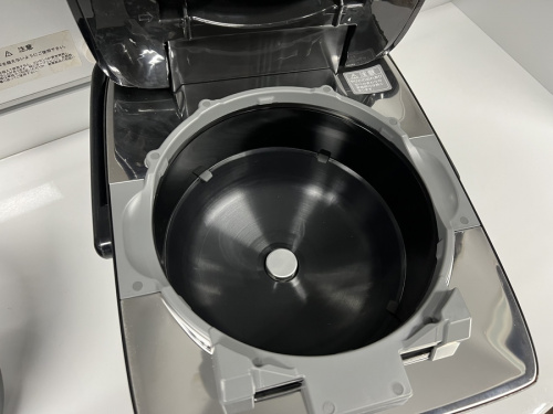 中古家電の炊飯器