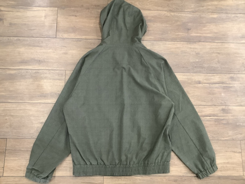 B:MING LIFE STOREのサッカージップパーカー