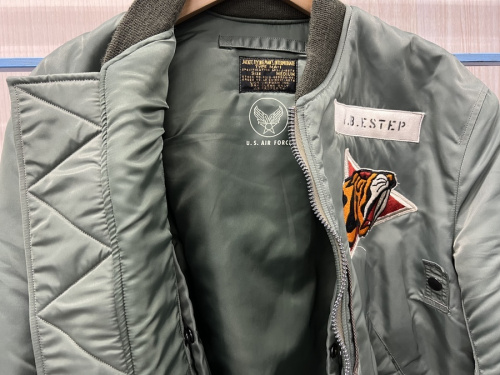 メンズアウターの春物買取