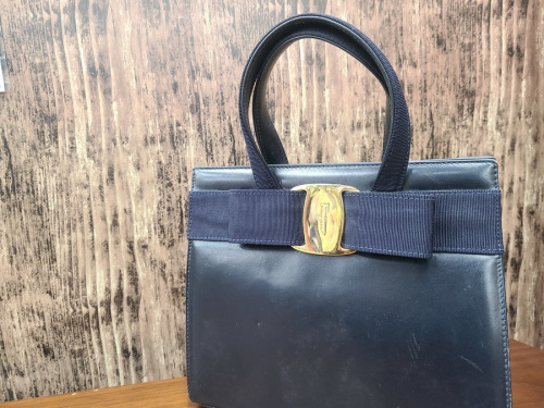 バッグ・財布のバッグ