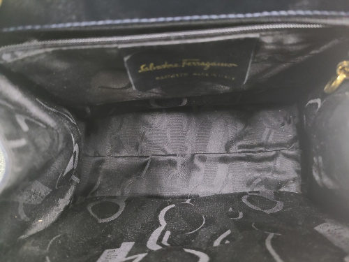 Salvatore Ferragamoのリサイクルショップ