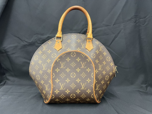LOUIS VUITTONのエリプスPM
