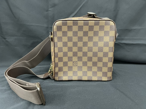 LOUIS VUITTONのオラフ