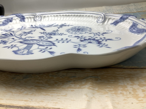 オーバルプレート　ブルーオニオンの中古　MEISSEN
