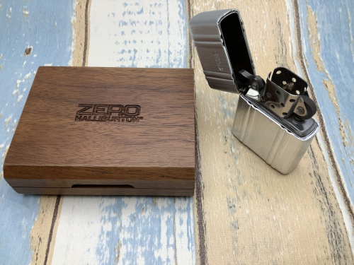 ZIPPO ZEROHALLIBURTONの中古　Zippo
