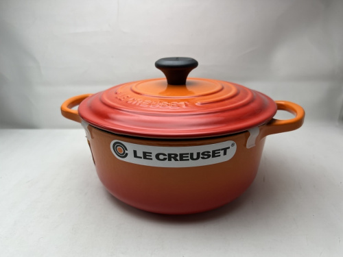 両手鍋のLE CREUSET