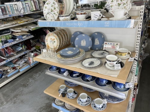 中古　Wedgwoodの浦和　リサイクルショップ