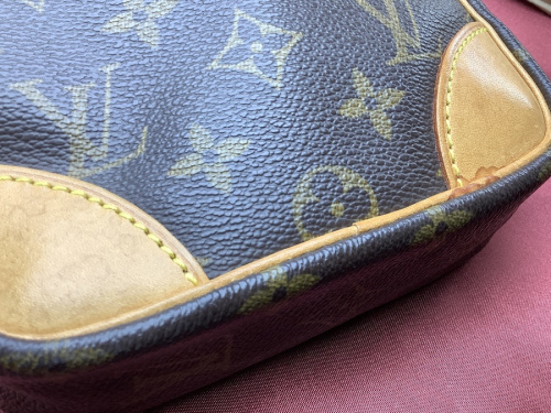中古　LOUIS VUITTON
