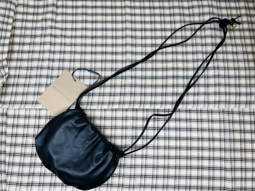 ボッテガベネタのBOTTEGA VENETA　ショルダーポーチ