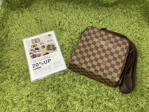 オラフのLOUIS VUITTON