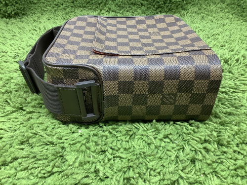 LOUIS VUITTON　ショルダーバッグのLOUIS VUITTON　ダミエ