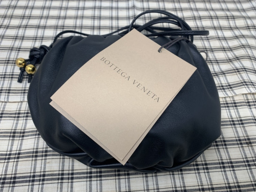 BOTTEGA BENETAのショルダーポーチ