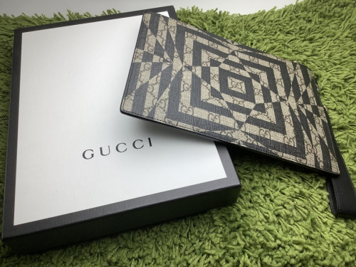 GUCCI(グッチ)のGUCCI クラッチバッグ