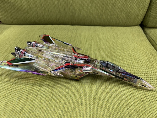 中古　プラモデルのVF-25F メサイアバルキリー フォールドクリアVer