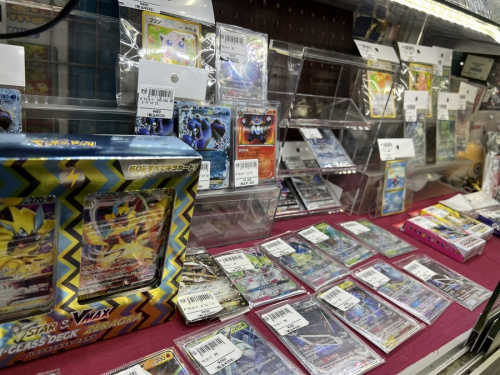中古　ポケモンカードの中古　おもちゃ