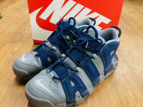 スニーカーのNIKE ナイキ