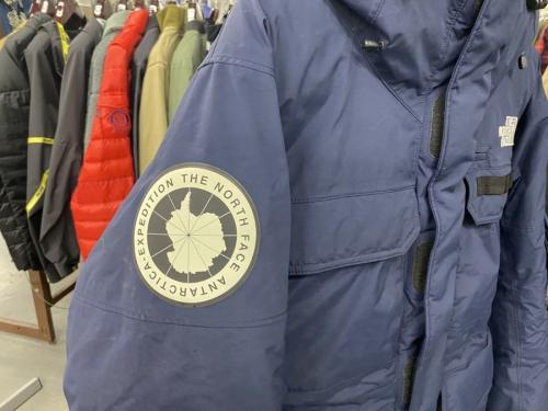 ザノースフェイスのサザンクロスパーカー