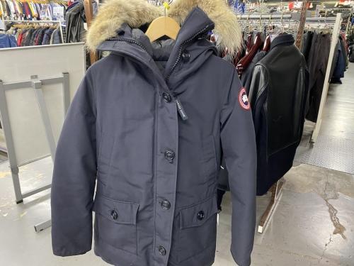 ダウンコートのCANADA GOOSE