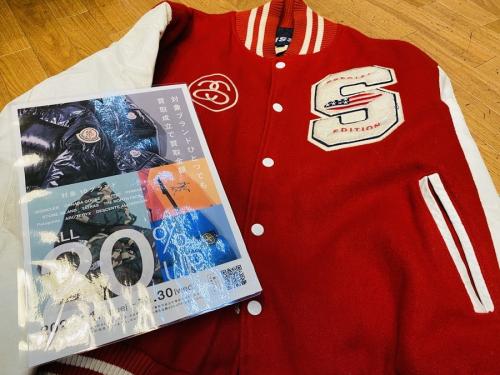 ジャケットのstussy