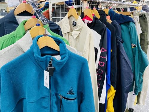 春物のブラウス