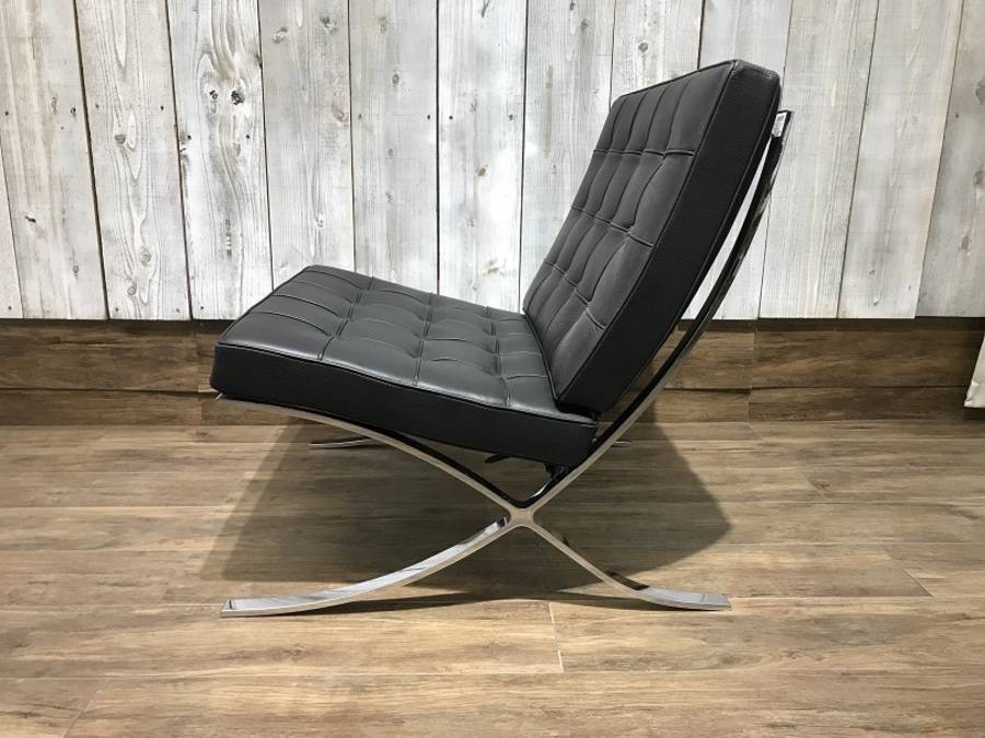 バルセロナチェア（フットレストは別出品） KNOLL（ノル）バルセロナ スツール リラックス ベネチア レザー
