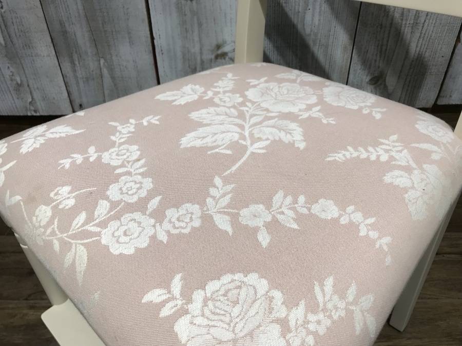買えるのは今だけ。LAURA ASHLEY デスクセットをご紹介。【TFMおゆみ野