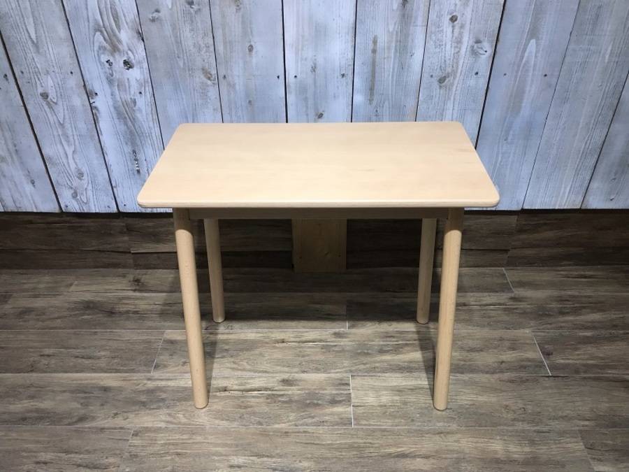 サイズ感が嬉しい。無印良品 ブナ材コンパクトテーブルをご紹介。【TFM