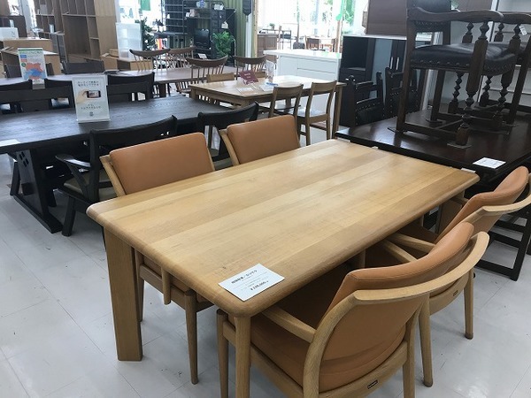 karimoku(カリモク)のリビングテーブルをご紹介します‼︎ トレジャーファクトリーつくば店 Karimoku（カリモク）リビングテーブルのご紹介。【トレファク
