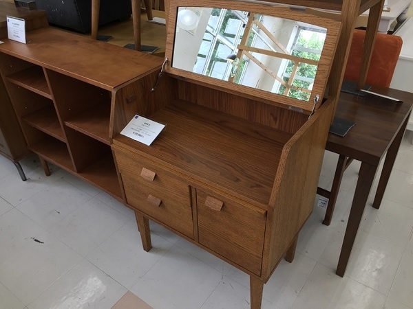 unico(ウニコ) のALBERO(アルベロ) 2シーターソファ入荷しました