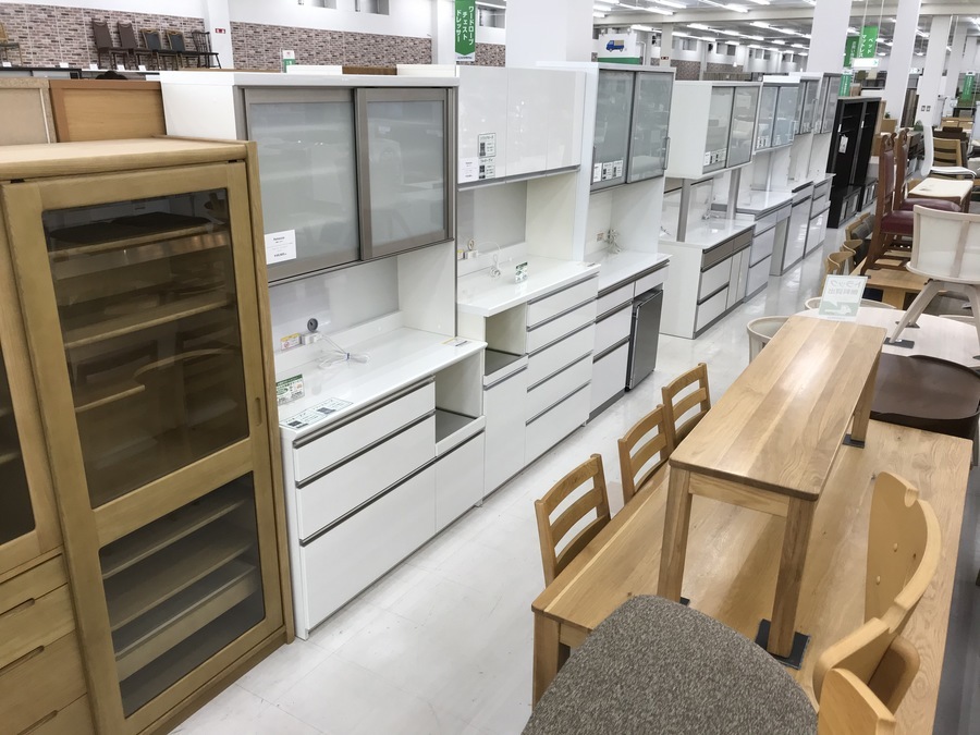 karimoku(カリモク)・綾野製作所・ニトリなど レンジボード・食器棚が