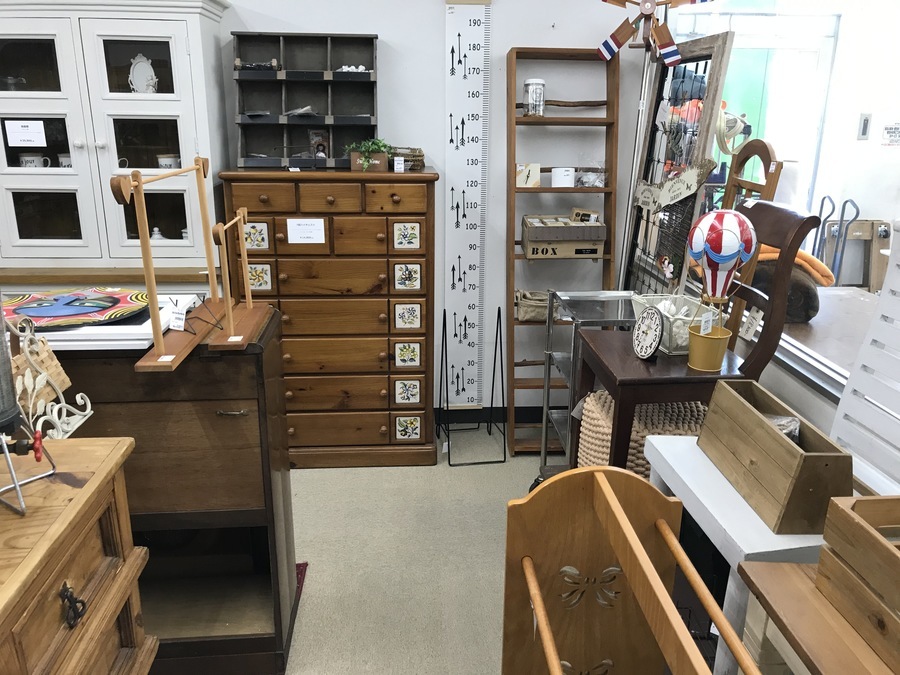 カントリー家具専門コーナーございます！ 他では見ない家具に出会える