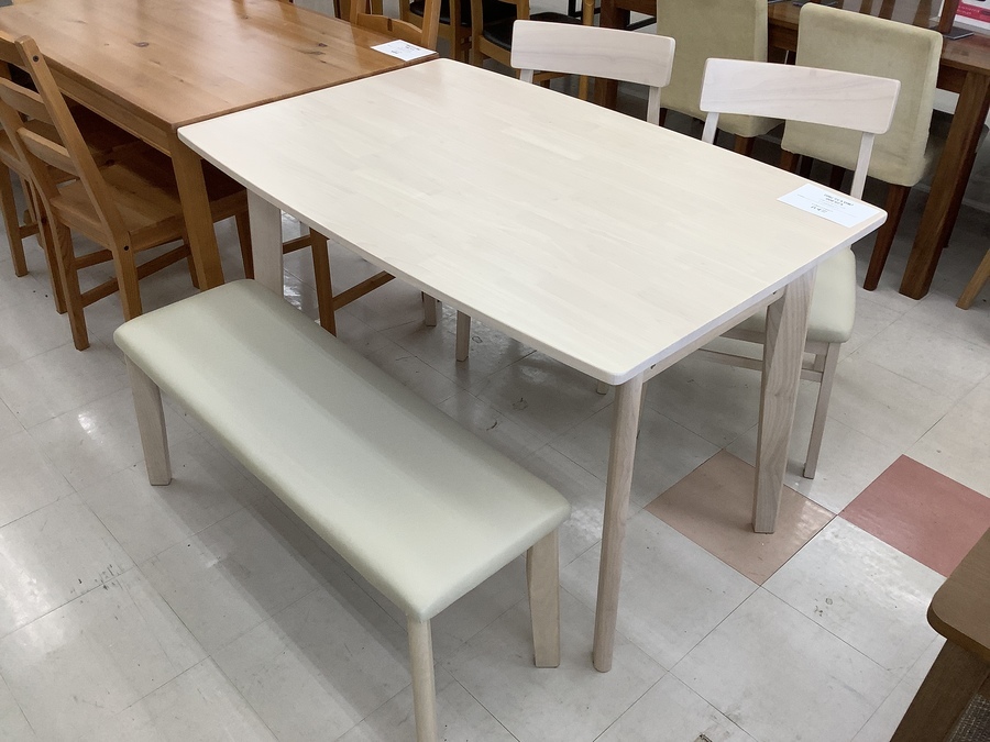 【引取限定】IKEA ヨックモック　椅子　2脚セット　クッション付 引取限定】IKEA ヨックモック 椅子 2脚セット クッション付 引取