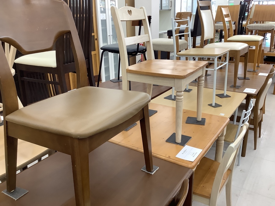 ともちん様　IKEA ダイニング５点セットJOKKMOKK 引き取り、個人配送 ともちん様 IKEA ダイニング5点セットJOKKMOKK 引き取り、個人配送