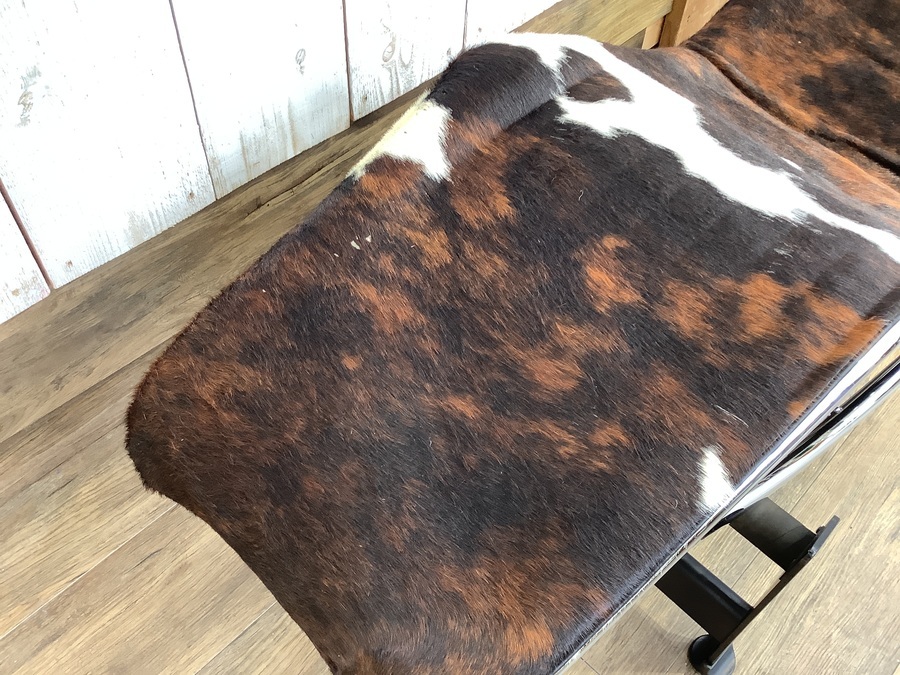 Cassina (カッシーナ)】ル・コルビジェデザインのシェーズ Cassina (カッシーナ)】ル・コルビジェデザインのシェーズ