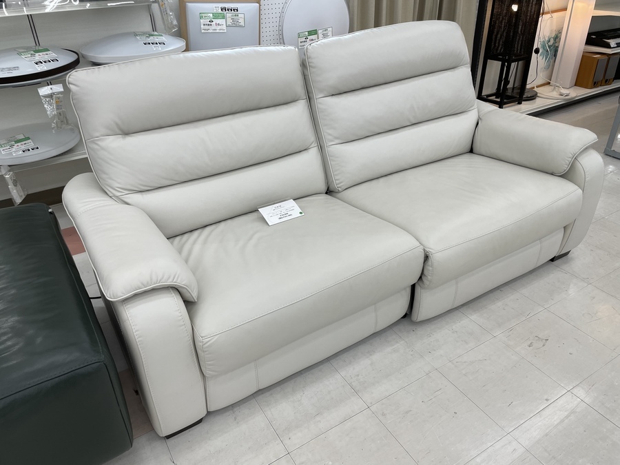 きりん…【美品】ドミシール電動ソファ お値段見直しました！ Domicil (ドミシール) 電動リクライニング