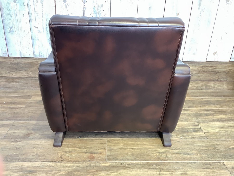 昭和レトロモダン】レトロな1人掛けソファが2点同時に入荷しました