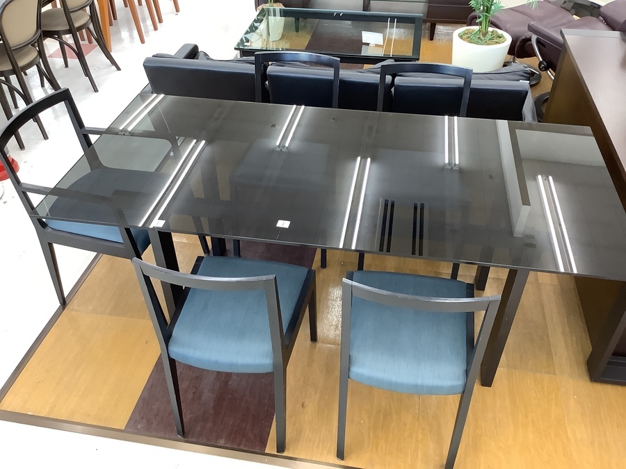 Cassina IXC. BLOOM JASMIN ダイニングセット スマホで購入】CASSINA IXC. (カッシーナ・イクスシー