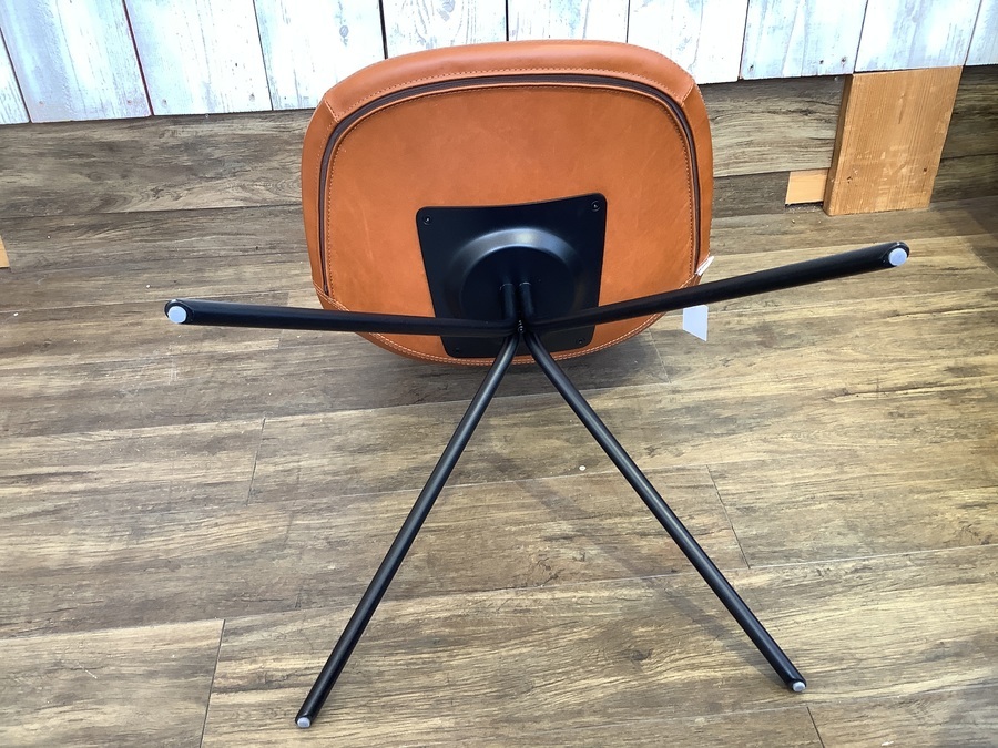 スマホで購入】【Bo Concept（ボーコンセプト）】葉っぱのような