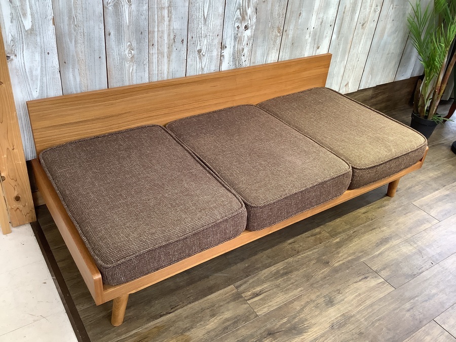 オク【美品】unico オットマン付 ソファ ウッドフレーム ALBERO unico（ウニコ）】北欧ヴィンテージデザインのオットマン付3人掛け