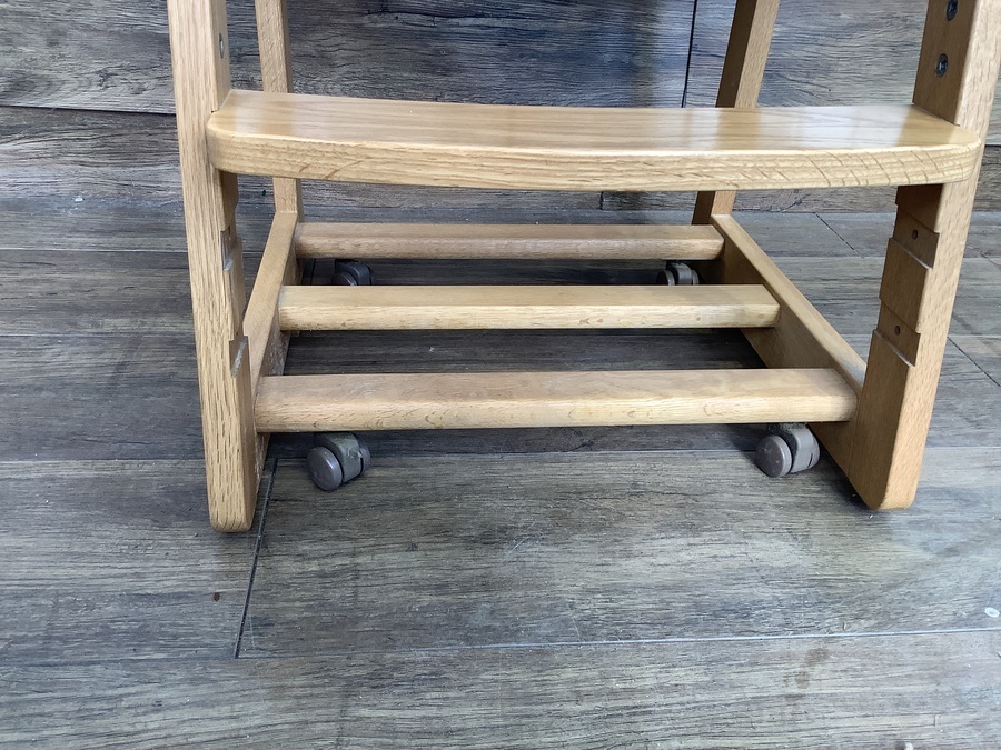 浜本工芸】しっかりとした安定感のある学習椅子（DSC-5104G）が入荷