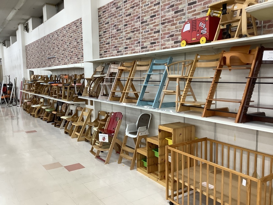 【トレファクマーケット千葉おゆみ野店】ご来店いただける方限定！浜本工芸の学習椅子のご紹介です！ 浜本工芸】しっかりとした安定感のある学習椅子（DSC-5104G）が入荷