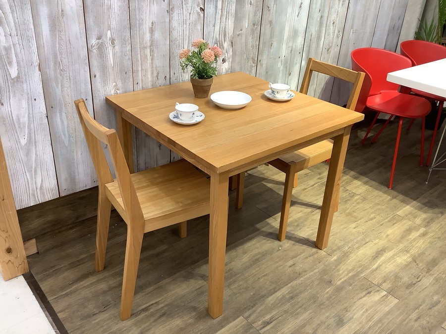 ダイニング3点セット 無印良品 ナチュラル 座面マットシミ有 【トレファク上尾店】 エクステンション機能付！無印良品 無垢材ダイニング3点セットが入荷