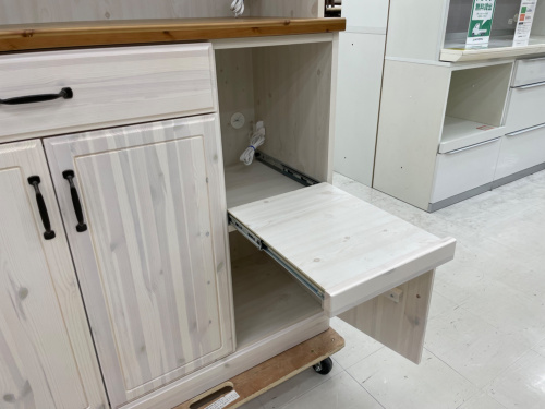 大川家具 レンジボードガラス扉付 リバプール入荷致しました‼︎ 新入荷！ 大川家具のカントリー風レンジボード リバプールのご紹介です