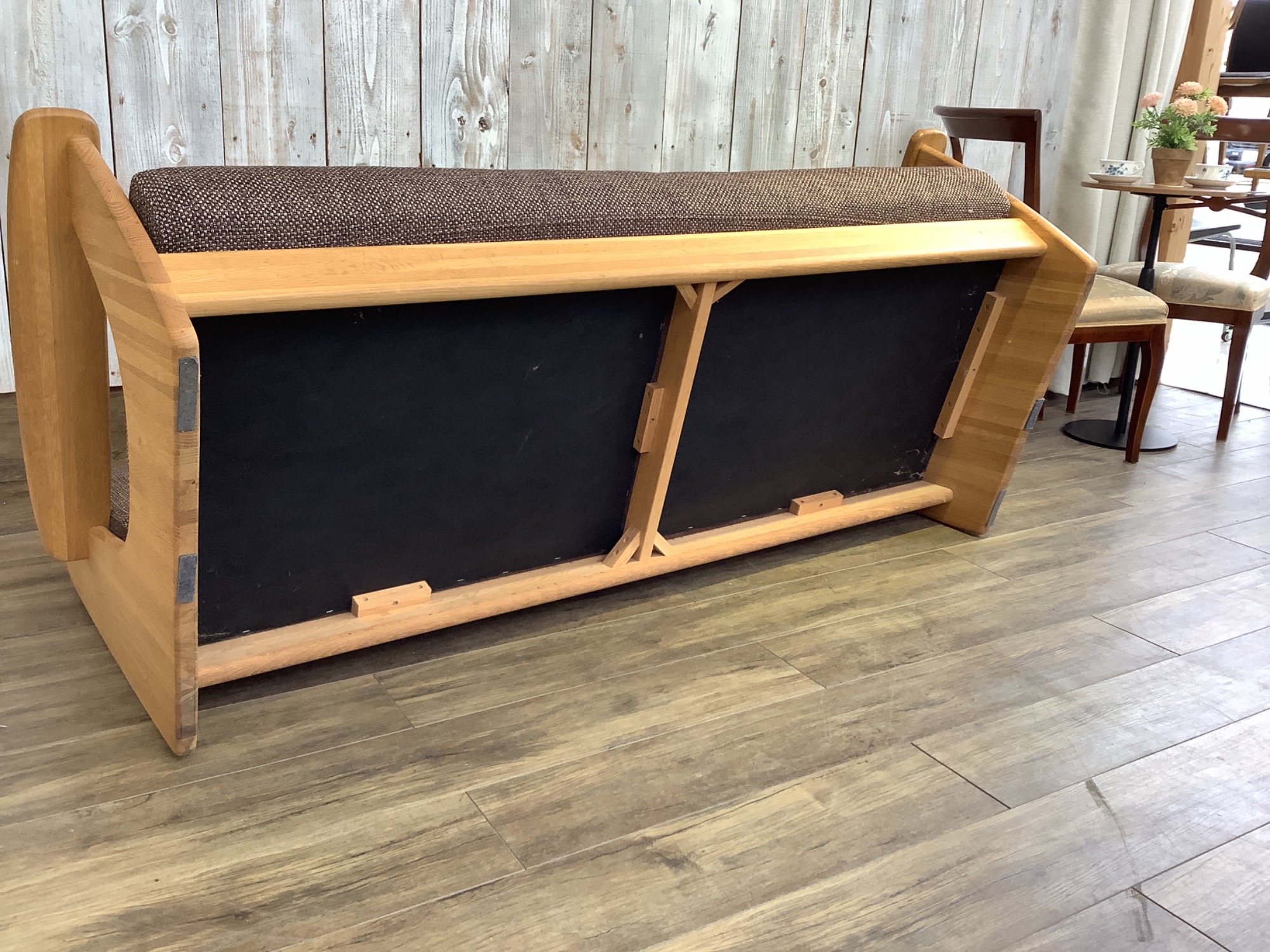 飛騨産業】ナチュラル感のある軽快な作りが特徴的な「baguette life