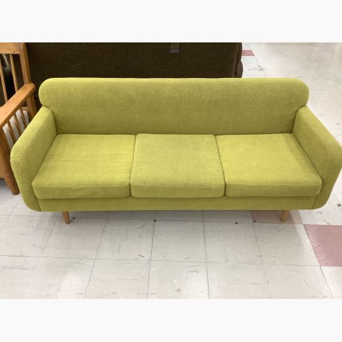 新入荷情報】IDEE (イデー)のPOLA(ポーラ)シリーズの3人掛けソファ が